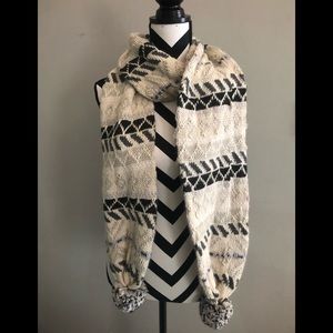 American eagle soft knitted scarf.